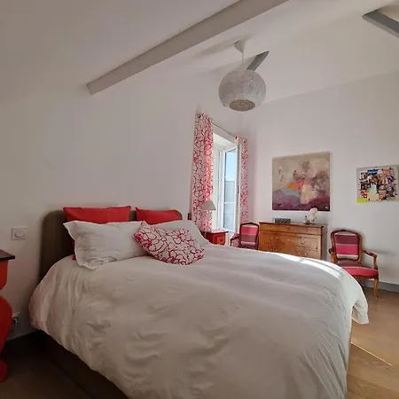 Apartment Le Coligny, Appt 100m Et Parking